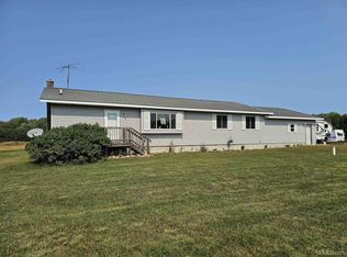 5994 N Kendall Rd, Manistique, MI 49854