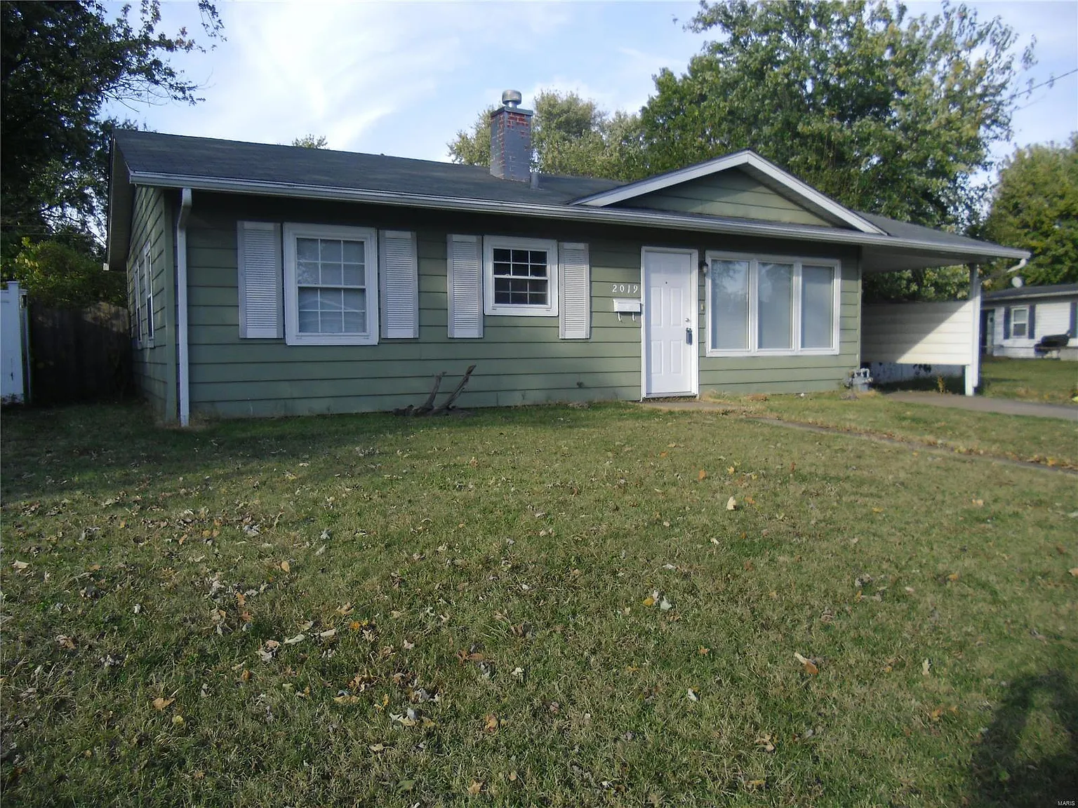 2019 Wilson Ave photo 1