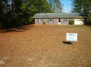 1015 Fennell Town Rd, Burgaw, NC 28425