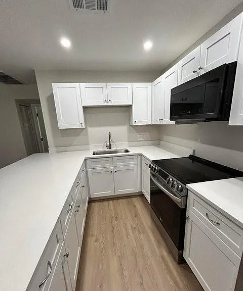 5115 N 22nd Ave #3 — Photo 10