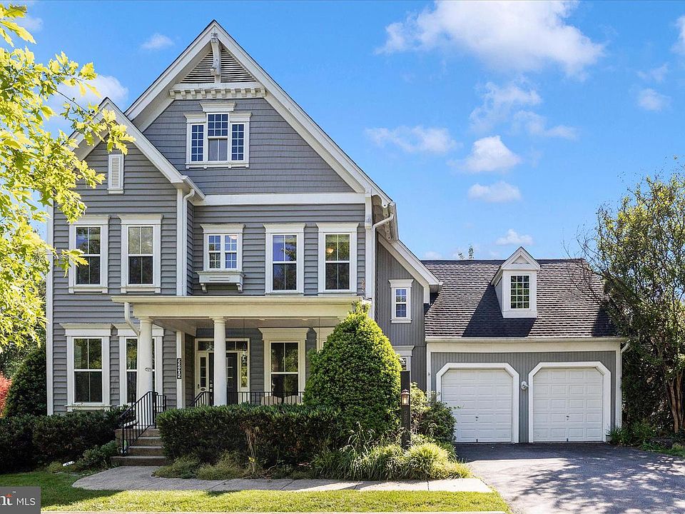 1st image of 22405 Brook Point Way