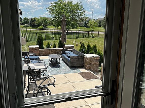 2nd image of 300 Birchbrook Ct