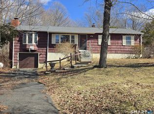 12 Brentwood Rd, New Milford, CT 06776