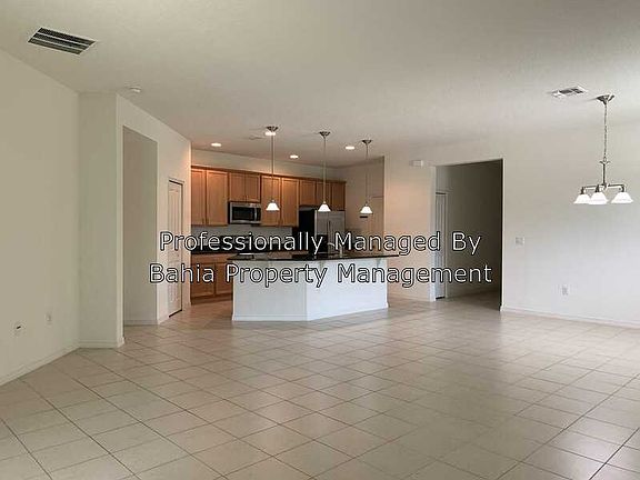 2nd image of 8803 Arrabida Ln