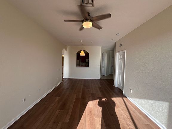 5th image of 6402 Cava Alta Dr Unit 302