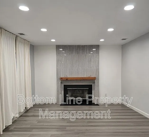 4134 Beauvista Dr — Photo 14
