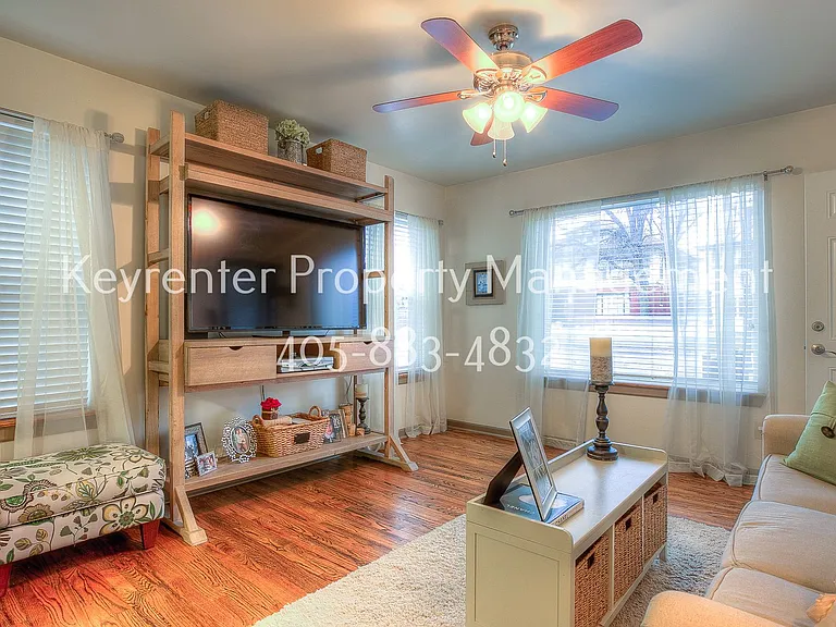 1308 NW 16th St — Photo 17