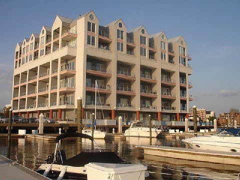 WATERFRONT CONDO