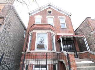 2440 S Oakley Ave #1R, Chicago, IL 60608