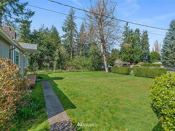 4th image of 4409 19th Avenue SE