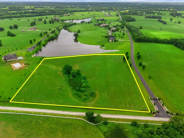 4540 Wilson Lake Ln, Lexington, KY 40516