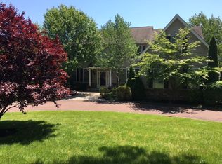 1198 Mensch Rd, Skippack, PA 19474