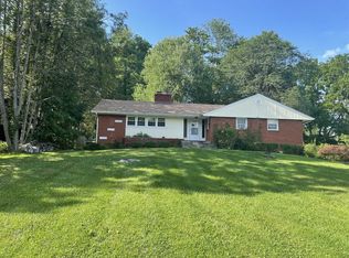 14 Fair Way, Poughkeepsie, NY 12603