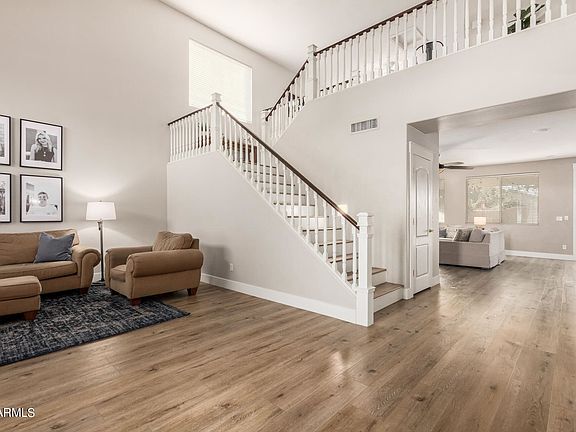 4th image of 2430 S Sorrelle