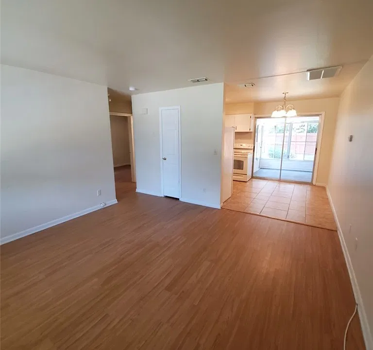 S Belleview Way