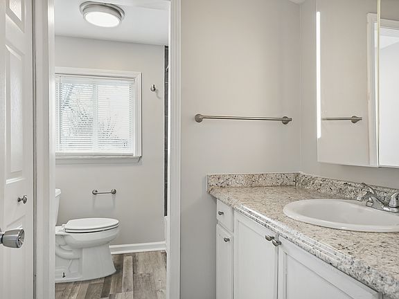 5th image of 30907 Grandview Ave
