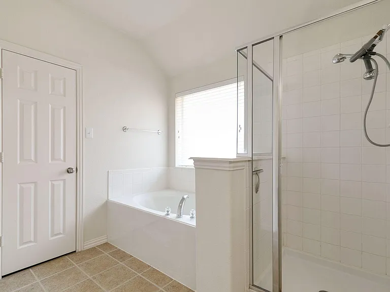 8306 Nicholson Dr — Photo 19