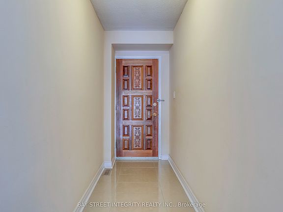 5th image of 200 Invergordon Ave