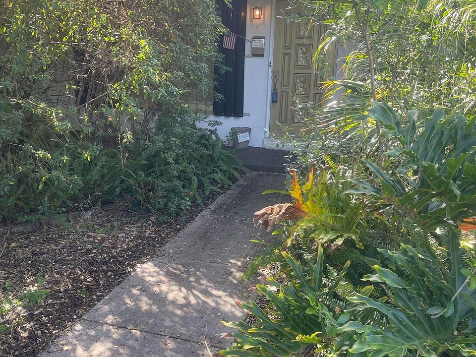 1st image of 406 Nautilus Dr