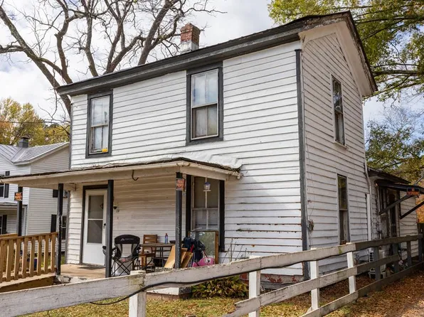 230 High St, Chase City, VA 23924