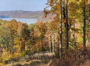 E Gilmore Ridge Rd, Nashville, IN 47448