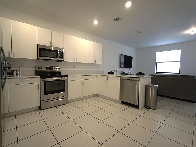 23010 SW 128th Pl — Photo 6