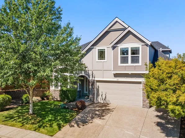 321 Caddy Ct, Newberg, OR 97132