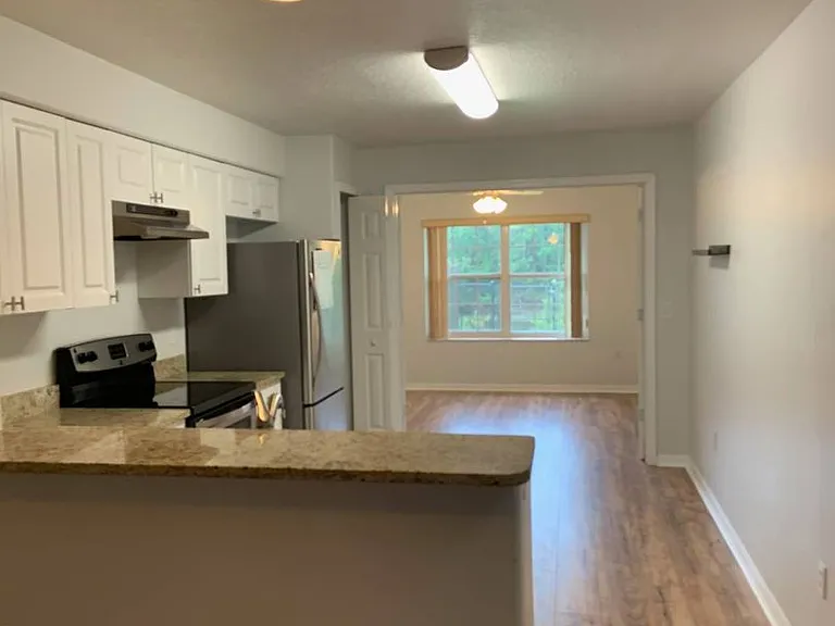 38A Lindsay Dr — Photo 5
