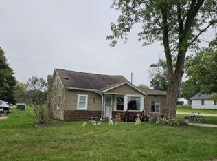 430 Forrest St, Wayland, MI 49348