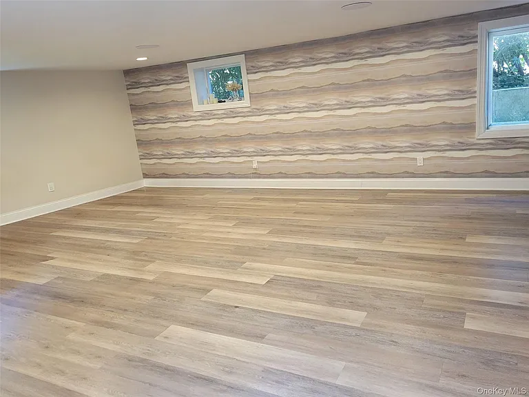 650 Prescott Pl — Photo 22