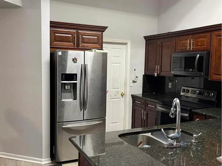 124 Moss Bluff Rd — Photo 2