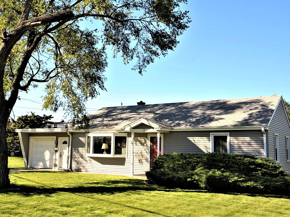 1st image of 271 Armitage Ave