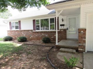 2734 S Rogers Ave, Springfield, MO 65804