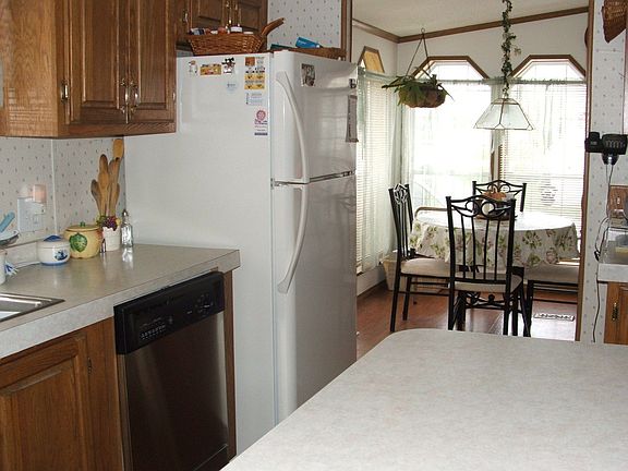 Kitchen into Sun room