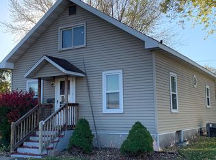 523 S Illinois St, Prairie Du Chien, WI 53821