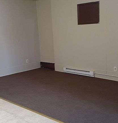 4th image of 1355 Pierce Ave APT 2