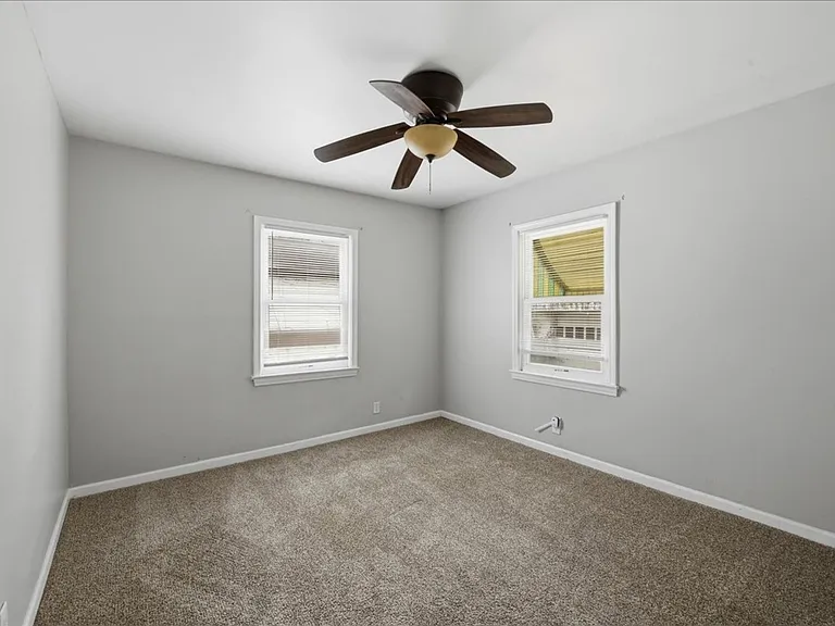 3436 N Lasalle St — Photo 11