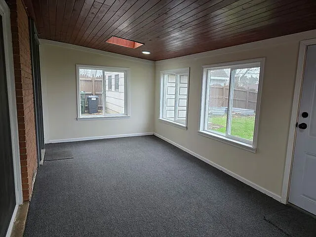 9407 Elm Ave — Photo 16