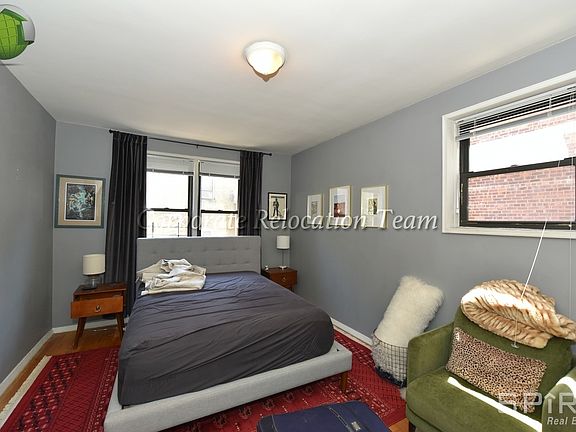 4th image of 30-91 Crescent St #2A