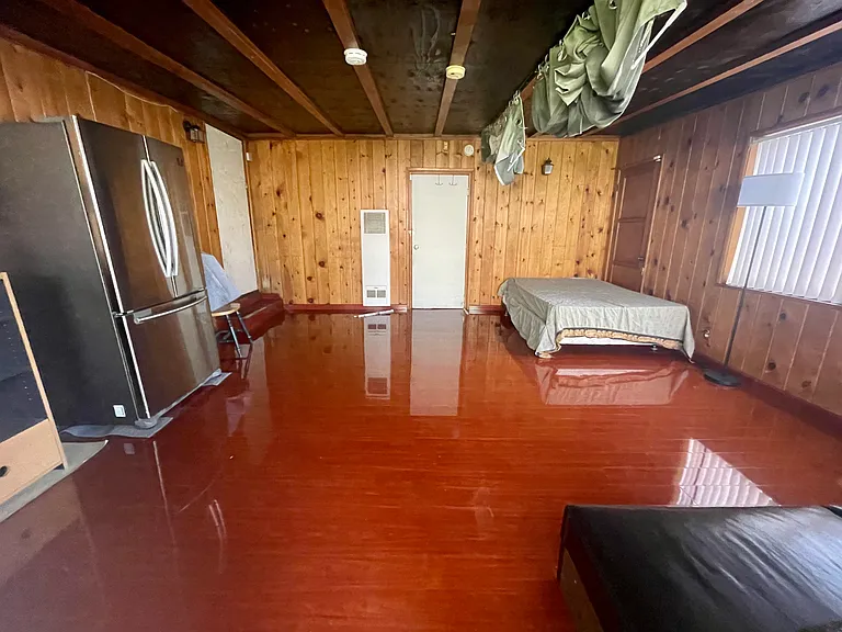 1608 W Thelborn St — Photo 2