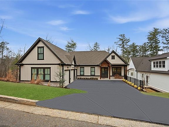 2nd image of 110 Peninsula Way