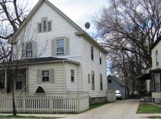 345 North Ave, Aurora, IL 60505