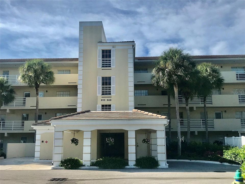 1st image of 929 Wexford Blvd #929
