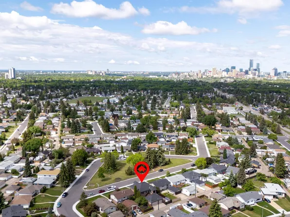 6504 97th Ave NW, Edmonton, AB T6B 1C5