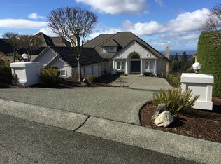 5607 152nd Pl SE, Bellevue, WA 98006