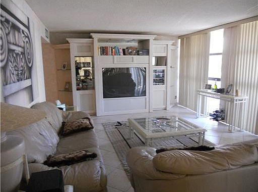 Home For Sale In TOWERS OF OCEAN VIEW