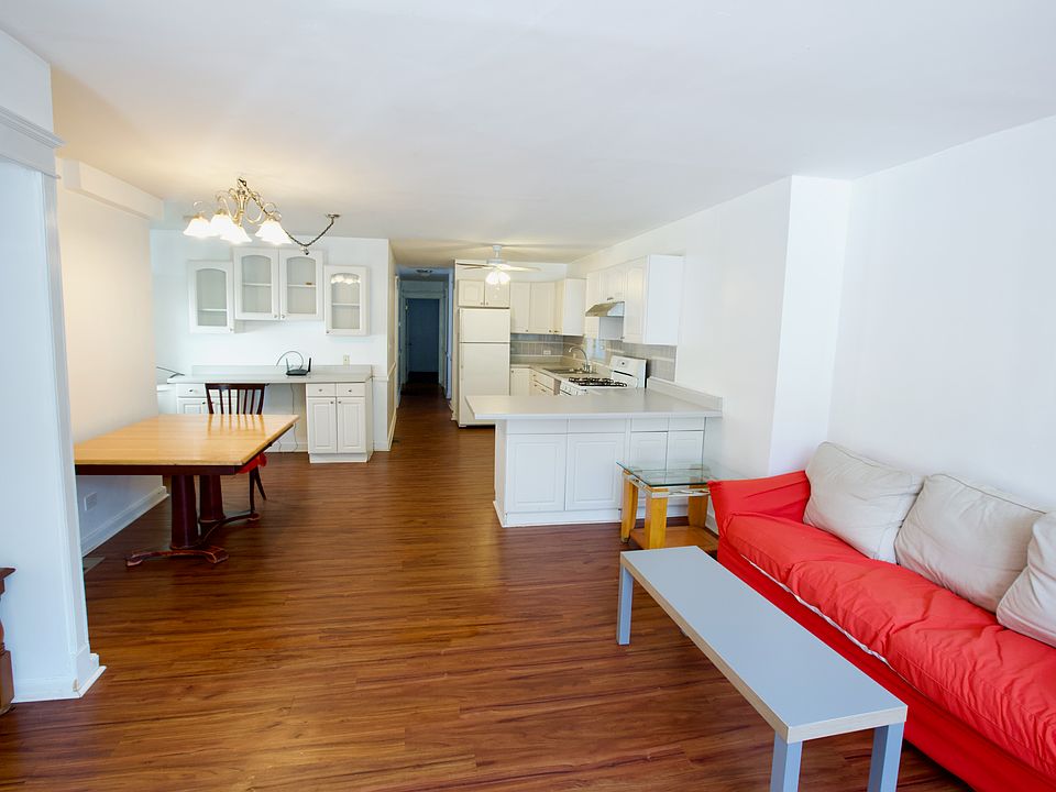 front living room looking toward rear of apartment