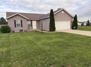 52604 Blue Winged Trl, South Bend, IN 46628