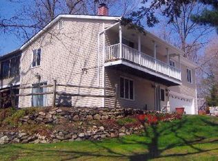 7 Jandee Dr, Danbury, CT 06811