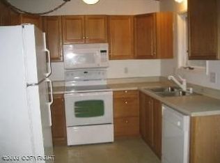 1770 Oxford Dr, Anchorage, AK 99503
